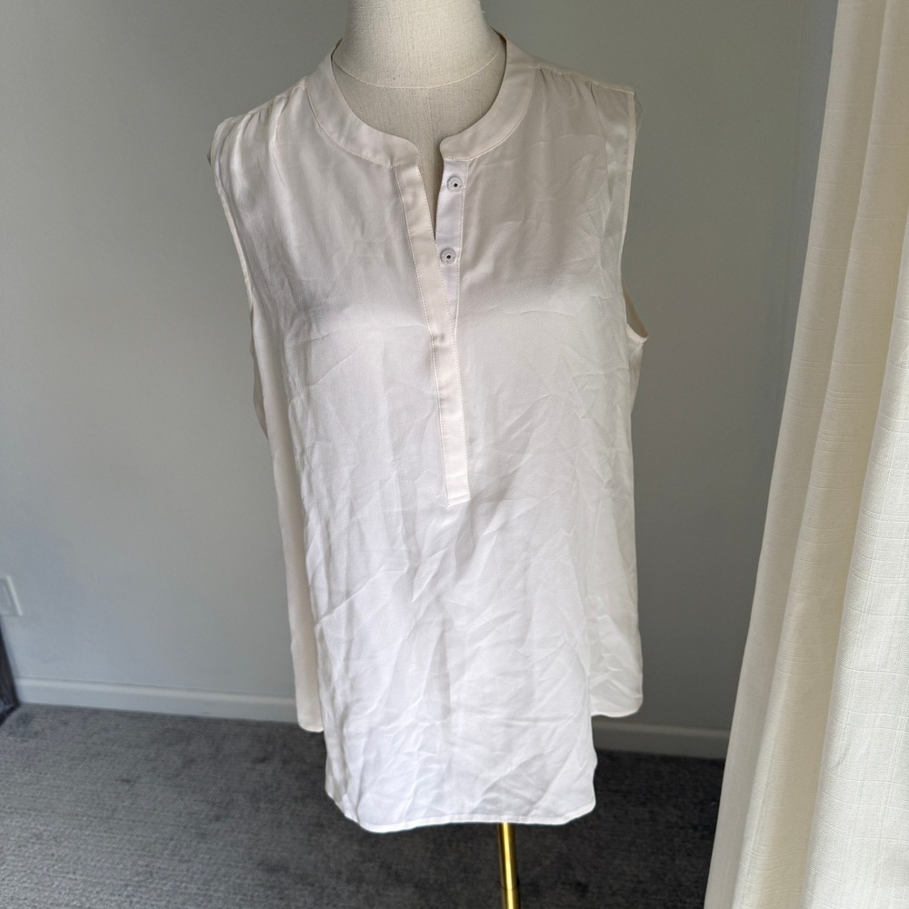 NWT Banana Republic 100% Silk Sleeveless Cream Blouse Shell 14‎ Minimal Luxury